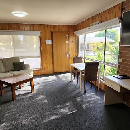 Country Roads Motor Inn Naracoorte Eksteriør billede