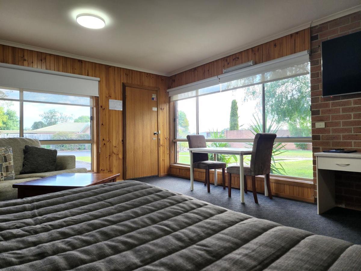 Country Roads Motor Inn Naracoorte Eksteriør billede