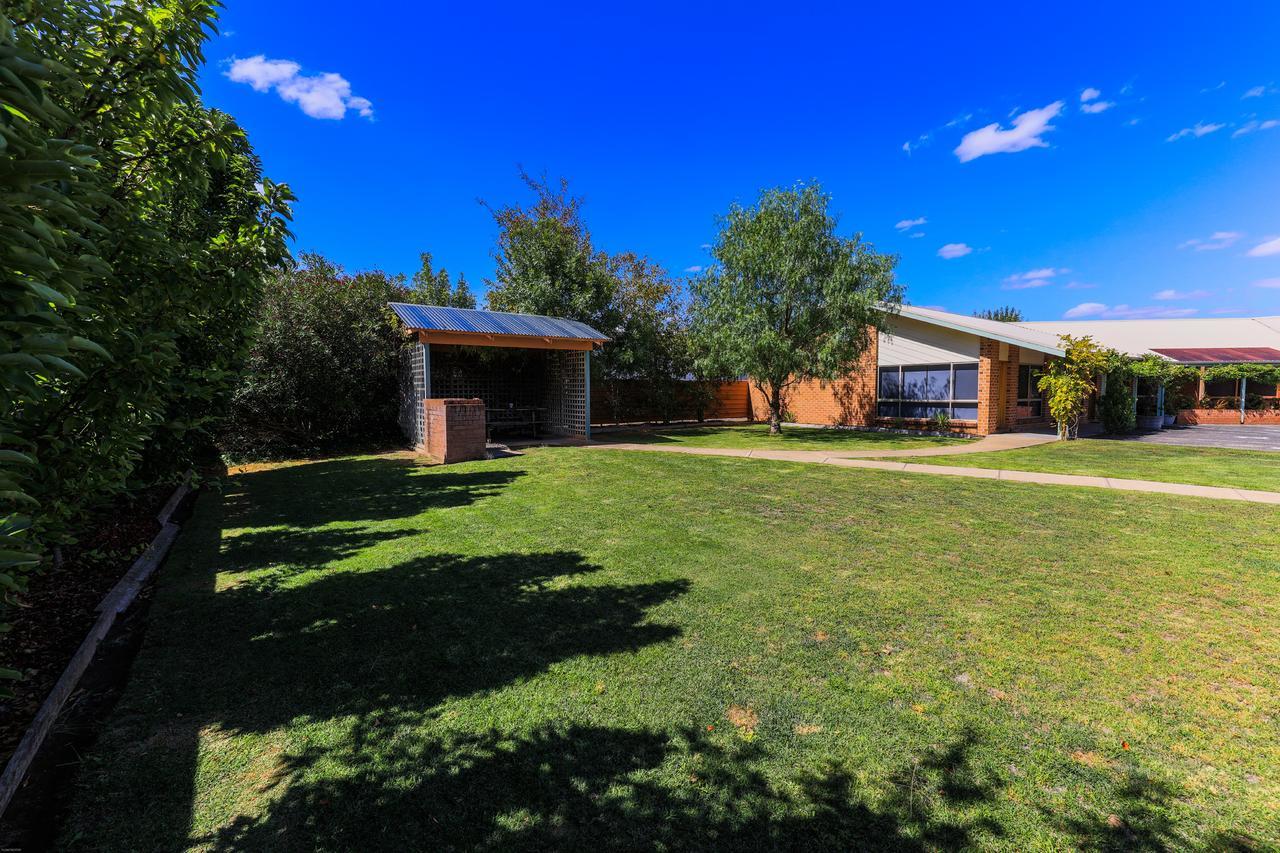 Country Roads Motor Inn Naracoorte Eksteriør billede